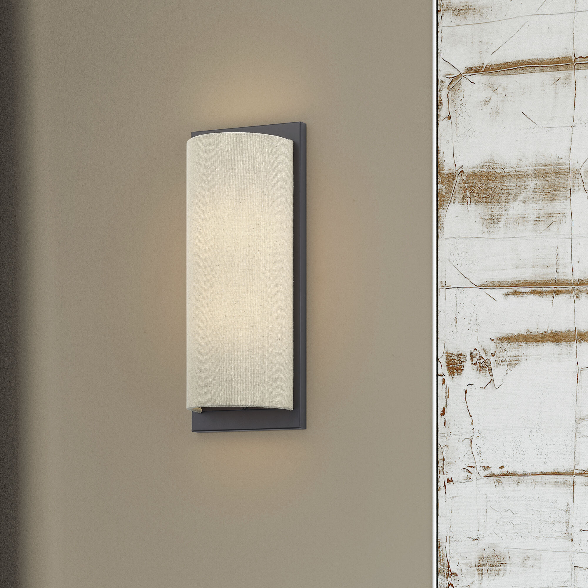 Bellingham Wall Sconce Wall Light in Bronze