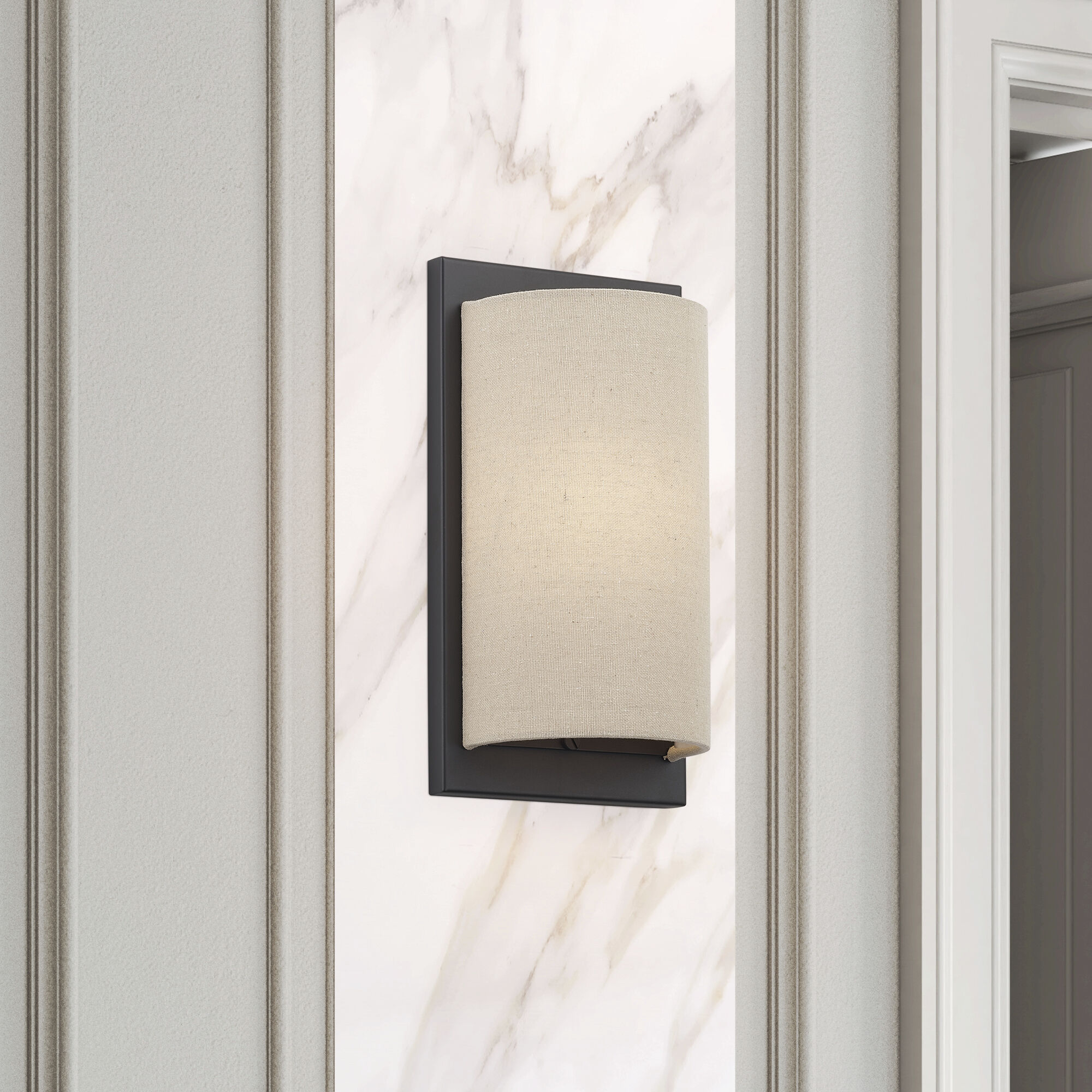 Bellingham Wall Sconce Wall Light in Bronze