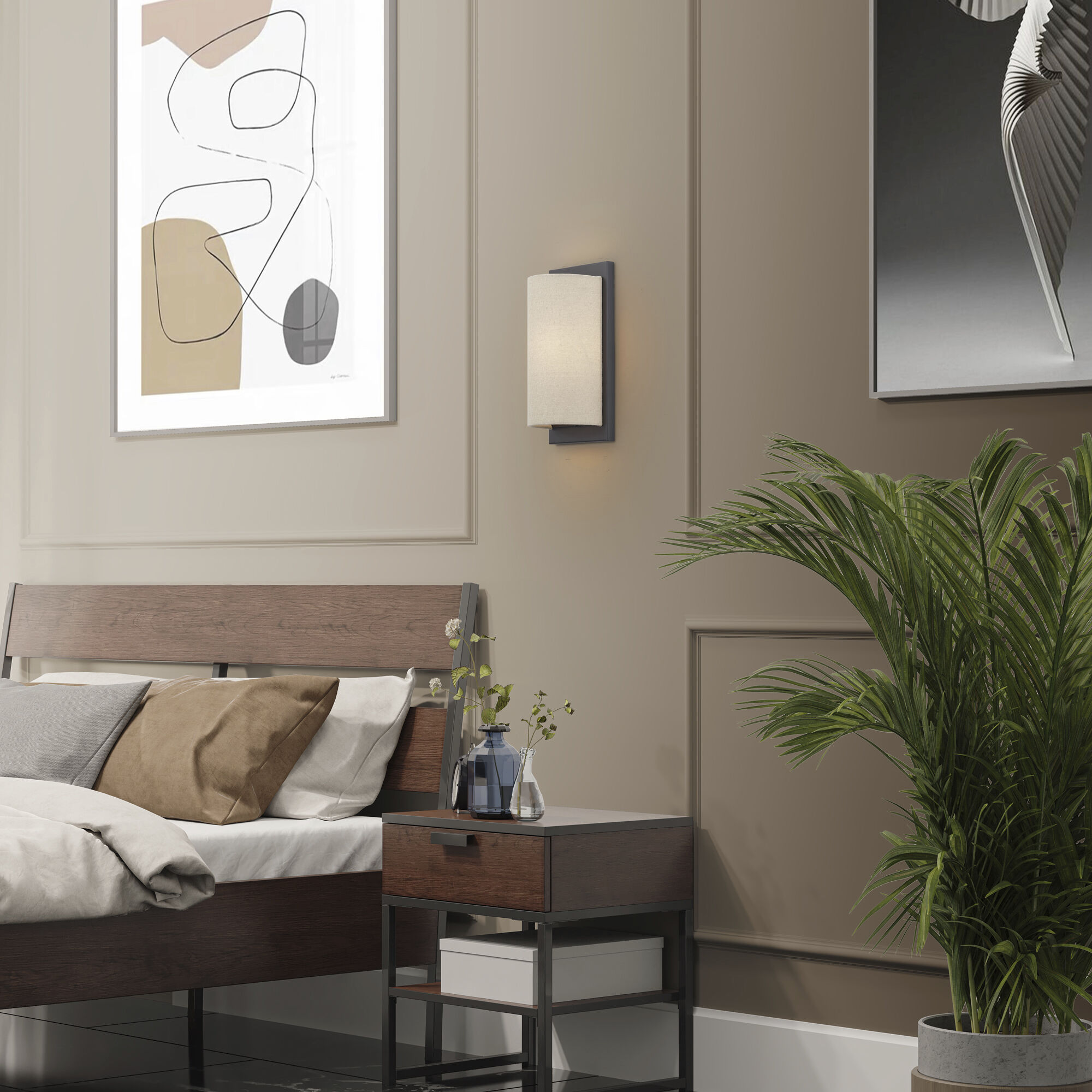 Bellingham Wall Sconce Wall Light in Bronze